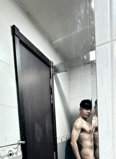 Niceboy01 - Acompañantes masculino in Abu Dhabi Photo 3 of 8