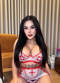 NICHA NICHA - escort in Jeddah Photo 3 of 17