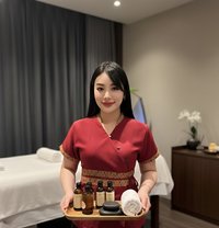 Nicha Sexy Lady good massage in - puta in Riyadh Photo 5 of 5