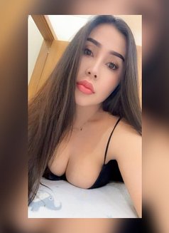 Nicha - escort in Jeddah Photo 13 of 14