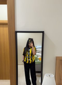 Nicha - escort in Jeddah Photo 15 of 17