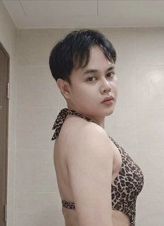 Nicha - Transsexual escort in Nizwa Photo 2 of 2