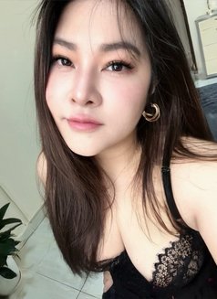 ️️Nicha like a lover Good service - escort in Muscat Photo 5 of 12