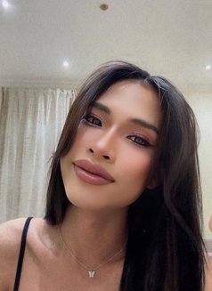 Nichalyn - masseuse in Bangkok Photo 4 of 5