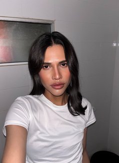 Nichalyn - Acompañantes transexual in Pattaya Photo 5 of 6