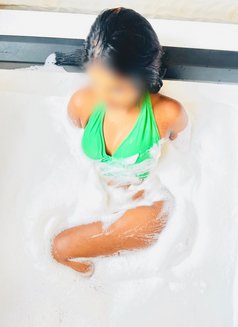 Senuri Modling Girl 23yrs - puta in Colombo Photo 6 of 11