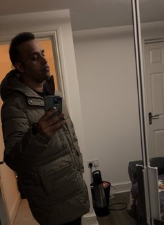 Nicholai (Ladies and Transgenders Only) - Male escort in London Photo 4 of 4