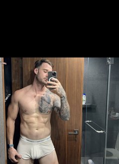 Nick - Acompañantes masculino in Ho Chi Minh City Photo 1 of 9