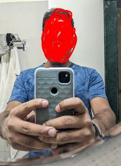 Nick - Acompañantes masculino in Pune Photo 1 of 2