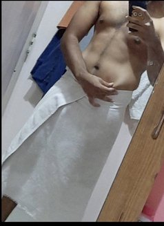 Nick - Male escort in Pune Photo 1 of 2