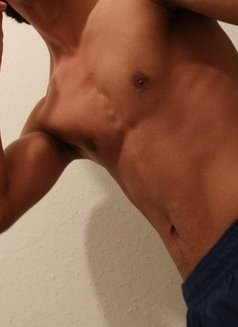Nick - Male escort in Ahmedabad Photo 3 of 4