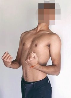 Nick - Male escort in Ahmedabad Photo 2 of 4