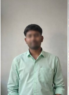 Nick - Male escort in Bangalore Photo 1 of 4