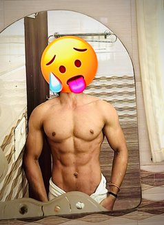 Nick John - Male escort in Ahmedabad Photo 1 of 3