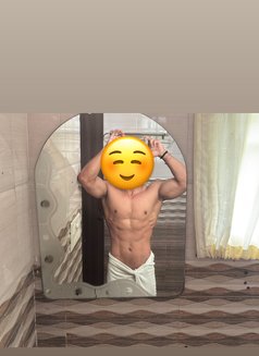 Nick John - Male escort in Ahmedabad Photo 2 of 3