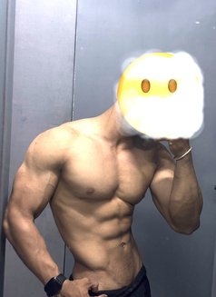 Nick John - Acompañantes masculino in Ahmedabad Photo 3 of 7