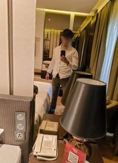 Nick Josh (Dummy) - Acompañante masculino in New Delhi Photo 6 of 7