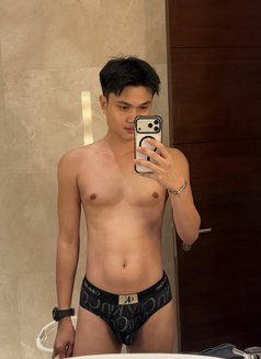 Nick K - Masajista in Phuket Photo 6 of 6