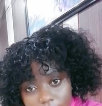 Nick - puta in Guangzhou Photo 1 of 3