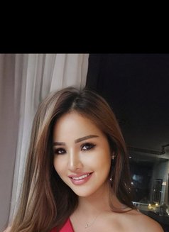 Nickey - escort in Bangkok Photo 3 of 8