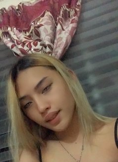 Nickita1215 - Transsexual escort in Manila Photo 6 of 8