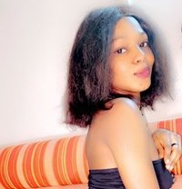 Nickki - escort in Al Ain