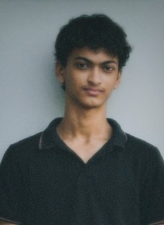 Nicks - Male escort in Mumbai Photo 1 of 6