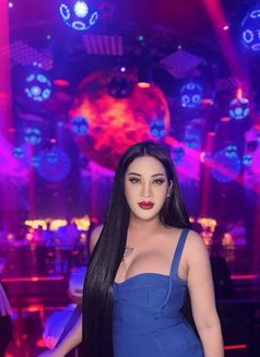 Nicky Big boobs - Transsexual escort in Al Manama Photo 7 of 27