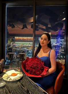 Nicky Big boobs - Transsexual escort in Al Manama Photo 21 of 23