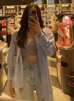 I’m in daegu station - Acompañantes transexual in Seoul Photo 3 of 4