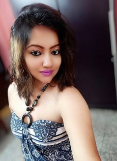 Nicky - escort in Pune Photo 2 of 5