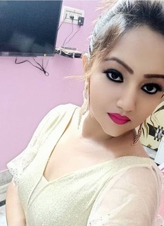 Nicky - escort in Pune Photo 3 of 5