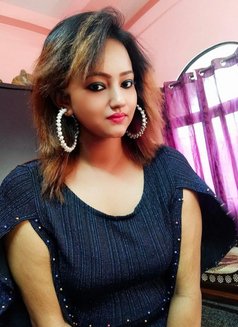 Nicky - escort in Pune Photo 5 of 5