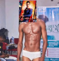 Nicky Niles - Acompañantes masculino in Kampala