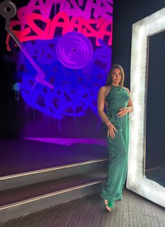 Nicky Russian have toys BDSM - escort in Abu Dhabi Photo 7 of 10