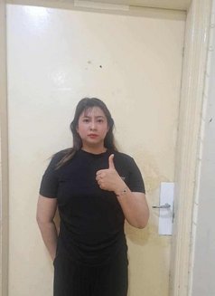 Nicky - escort in Dubai Photo 3 of 4