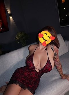 Nicky - escort in Dubai Photo 4 of 4