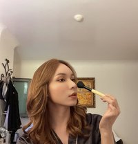 Nicky - Transsexual escort in Seoul
