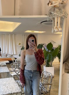 Nicky - Transsexual escort in Seoul Photo 4 of 4