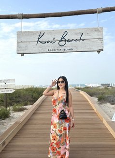 Nicky - Masajista in Abu Dhabi Photo 10 of 13