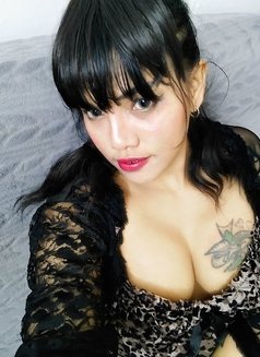 Nicky - masseuse in Al Ain Photo 21 of 23