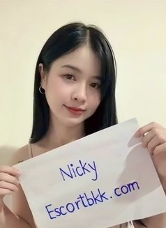 Nicky - puta in Bangkok Photo 15 of 17