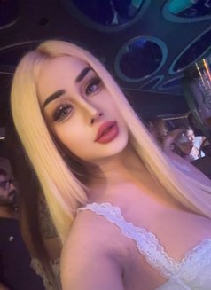 Nicky top ladyboy - Acompañantes transexual in Al Manama Photo 10 of 13