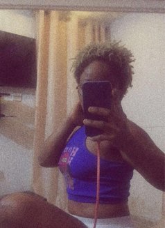 Nickyella - puta in Abuja Photo 9 of 9