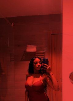 Nickyr - escort in Abuja Photo 3 of 4