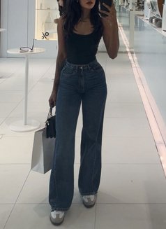 Nico - escort in Colombo Photo 8 of 23