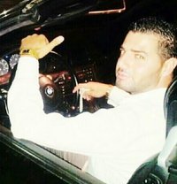 Nico0olas - Intérprete masculino de adultos in Beirut
