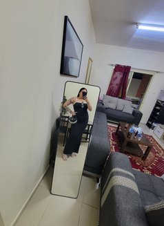 Nicol - masseuse in Dubai Photo 7 of 10