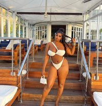 Nicole, 24 Yr Curvy Queen 🇿🇼 - escort in Kathmandu