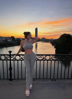 Nicole Argentinian🇦🇷 - puta in Tokyo Photo 12 of 20